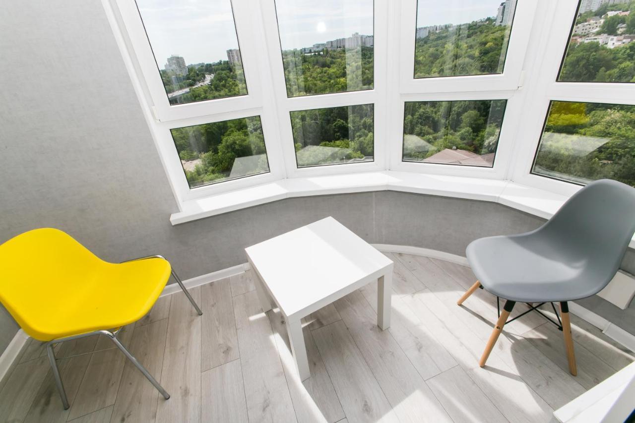 Apartament In Zona Centrala Si Parc Chişinău Eksteriør billede