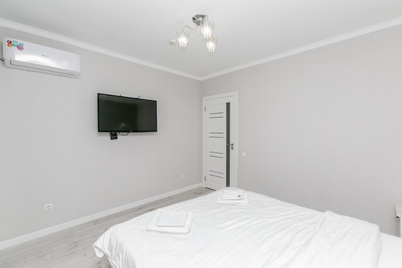 Apartament In Zona Centrala Si Parc Chişinău Eksteriør billede