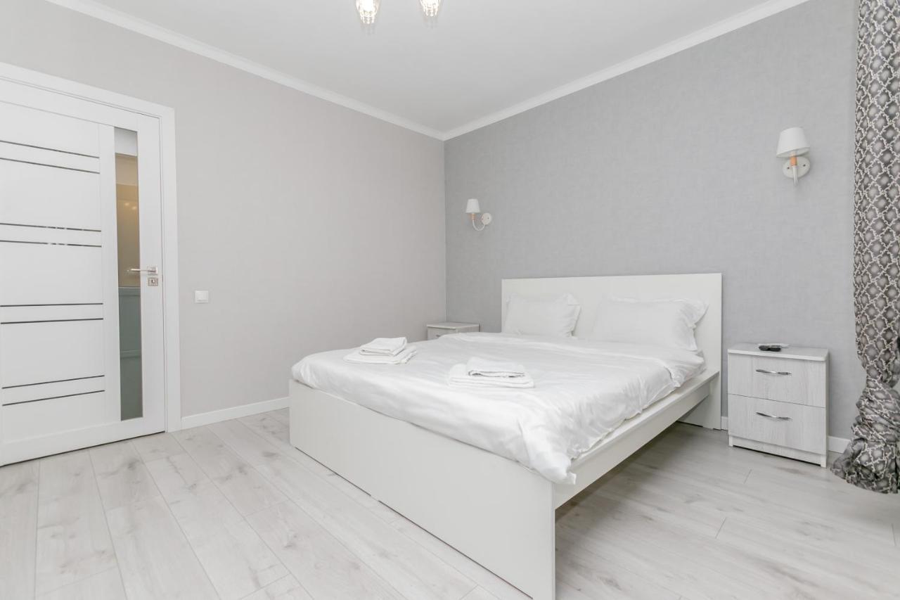 Apartament In Zona Centrala Si Parc Chişinău Eksteriør billede